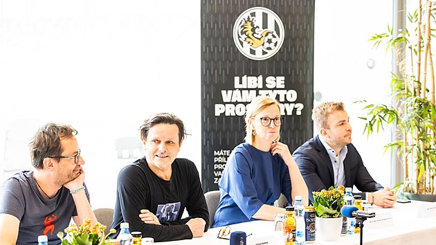 Tiskov konference skupiny Chinaski a primtorky Pavlny Springerov v Hradci Krlov (26. bezna 2025)