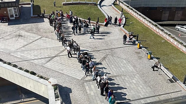 Dvouletou Madlenku se sna�� zachr�nit cel� �esko, vhodn�ho d�rce zat�m nena�la.