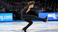 eský krasobrusla Georgii Reshtenko pi krátkém programu na MS v Bostonu.