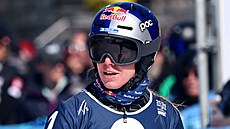 Ester Ledecká po vítzném finále v paralelním obím slalomu na MS.