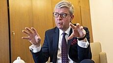 Karel Havlí�ek, bývalý ministr pr�myslu a obchodu a sou�asný místop�edseda...