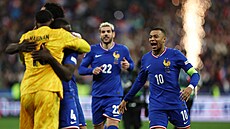 Fotbalisté Francie slaví postup do semifinále Ligy národ�.