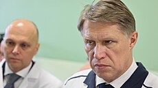 Ruský ministr zdravotnictví Michail Mura�ko nav�tívil nové onkologické centrum...