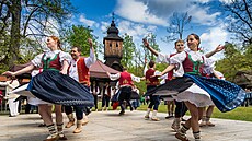 Folkor v Ronov p. R.