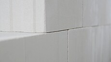 Systém Sendwix od KM Beta v zim� akumuluje teplo a v lét� udr�uje p�íjemný...