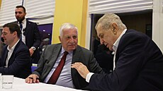 Bývali prezidenti Milo Zeman a Václav Klaus na oslav osmi let televize XTV....