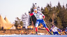 Vít�zslav Hornig b�í hromadný závod na Holmenkollenu.