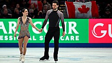 Deanna Stellatová-Dudeková a Maxime Deschamps po krátkém programu.