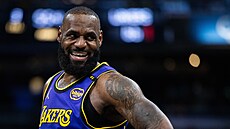 LeBron James b�hem zápasu s Indianou.