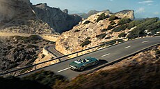 Nový Aston Martin Vanquish Volante, nejrychlej�í a nejvýkonn�j�í sériov�...