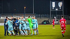 Úste�tí fotbalisté slaví obrat na 3:2 s Pardubicemi B v zápase t�etí ligy.
