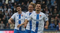 Filip Kubala z Baníku se raduje z gólu, který vstelil do branky Pardubic.
