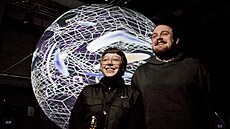 Julie Tampierová a Jakub Nosek, auto�i projekce nazvané Pátý element, která...