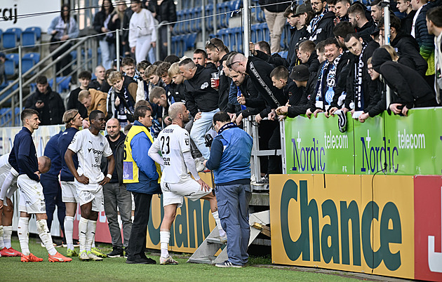 ONLINE: Slovácko - Hradec 0:0, hosté v ligové dohrávce útočí na elitní šestku