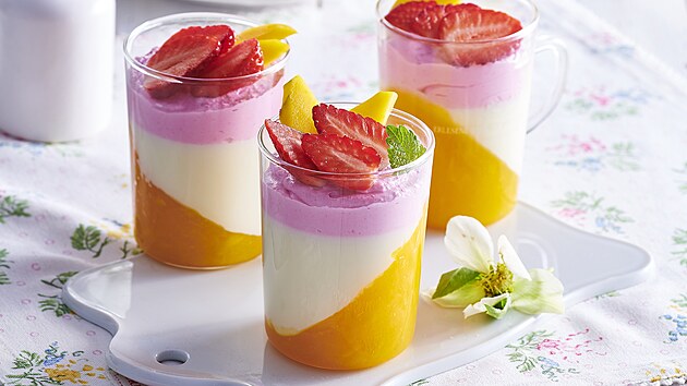 Panna cotta s ovocnou vrstvou + stepy