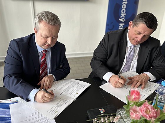 Investice do konektivity a vybavení p�ipraví �áky na budoucnost