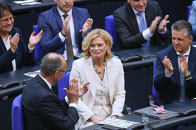 Poslanec Vondráček nahněval německou nadaci. Lži, pomluvy, reaguje na jeho dopis