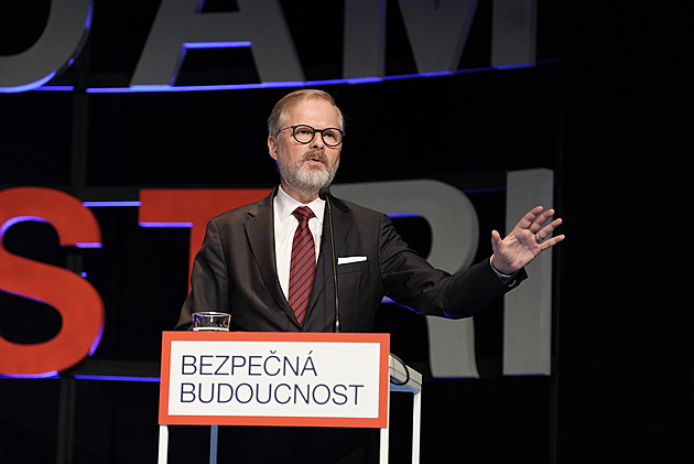 Fiala pořádá debatu o bezpečnosti. Evropa převyšuje Rusko skoro ve všem, řekl