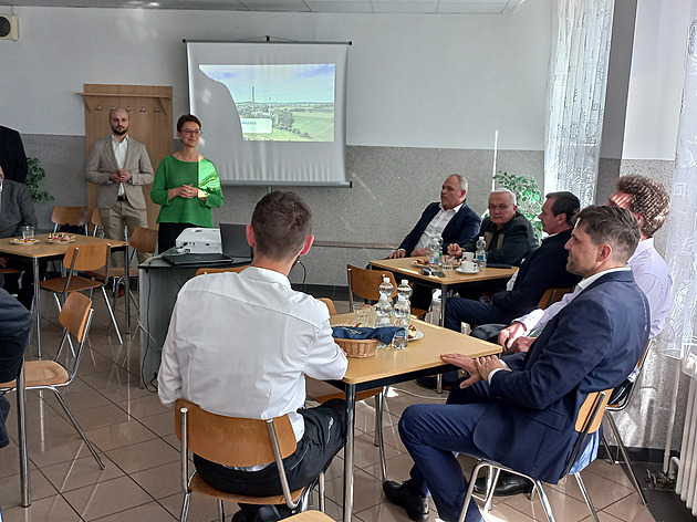 Ministr ivotního prostedí Petr Hladík navtívil píseckou teplárnu, kde...