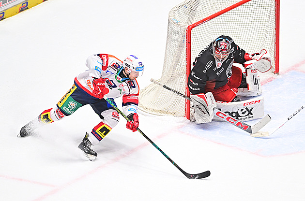 ONLINE: Pardubice - Hradec 1:0. Gól hostů odvolán, vzápětí se trefili domácí