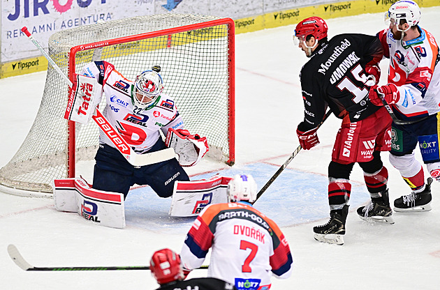 Hradec - Pardubice 2:4. Dramatický úvod semifinále, první bod berou hosté