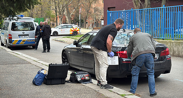 Policie vyetuje loupené pepadení v praském Karlín. (9. dubna 2025)