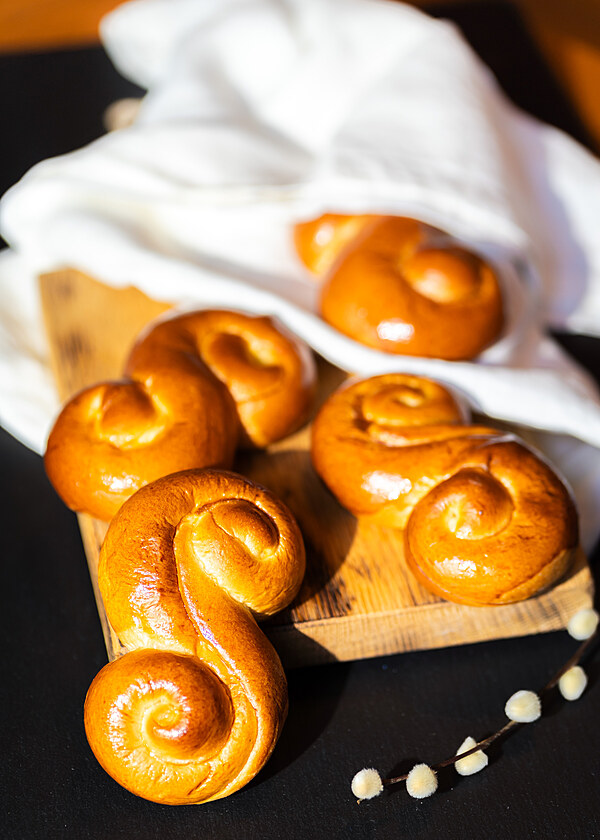 Velikono�n� pe�en�? D�vejte pozor, abyste do t�sta nep�id�vali moc v�eho...