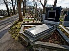 Ve star sti hbitova v Plzni-Doudlevcch ukonila sprva mstskch hbitov...
