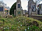 Ve star sti hbitova v Plzni-Doudlevcch ukonila sprva mstskch hbitov...
