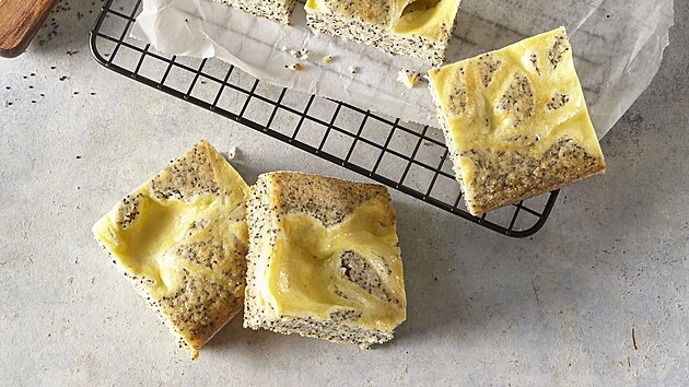 Tvarohovo-makový kolá