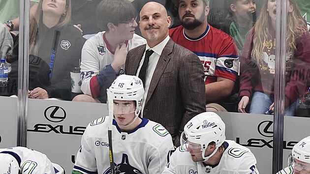 Trenr Vancouveru Rick Tocchet v utkn s Dallasem.
