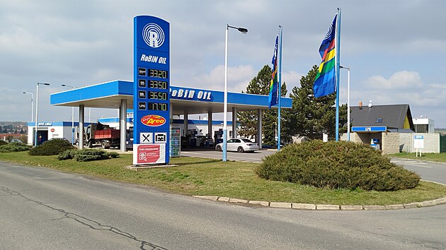 Benzin Praha (benzinu Praze, ceny benzinu, ceny benzinu Praze, čerpacích stanic, nejlevnější benzin) Benzin Praha
