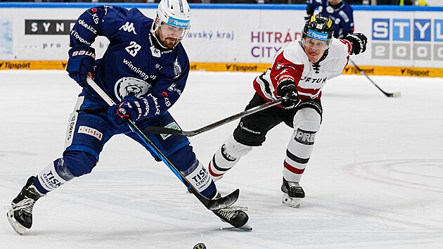 Brn�nsk� Jan ��otka s pukem v semifin�le extraligy proti Spart�