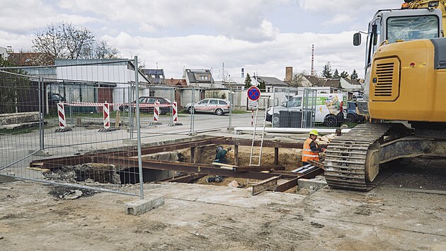 V Brn� zah�jili stavbu propojen� �idenick� ulice Mark�ty Kuncov� s are�lem Nov� Zbrojovky. (8. dubna 2025)