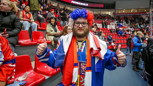 �e�t� fanou�ci se na dom�c� mistrovstv� v Bud�jovic�ch pat�i�n� p�ipravili.