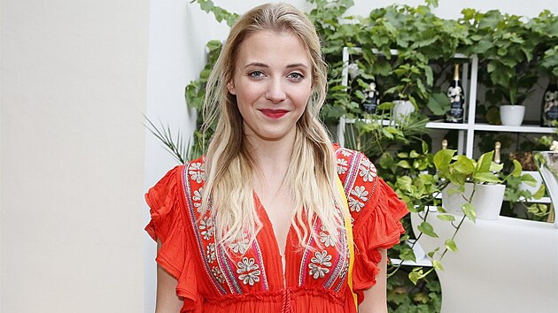 Anna Julie Slov��kov� na tiskov� konferenci TV Nova (8. �ervence 2019)