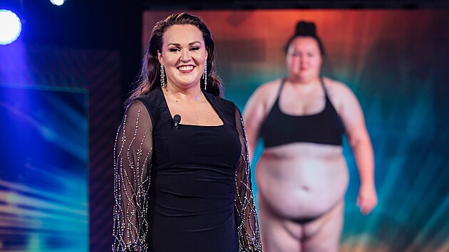 �Tuhle holku? J� ji v�bec nezn�m a nikdy u� ji nechci vid�t,� prohodila G�bina sm�rem ke sv�m podobizn�m z doby, kdy v�ila 161 kilo.
