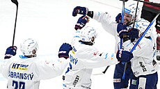 Hokejisté brn�nské Komety k�ep�í po vít�zství na Spart�.