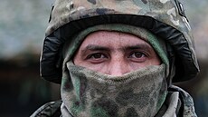 Rutí vojáci absolvují výcvik v okupované Luhanské oblasti na Ukrajin. (26....