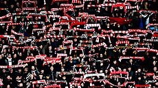 Slávističtí fanoušci během utkání proti Hradci Králové