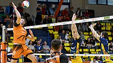 Dobichovický Martin Hudák smeuje v baráovém utkání proti Ústí nad Labem.