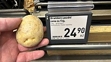 V Penny prodávali 27. b�ezna 2025 brambory pozdní konzumní kilogram za 24,90