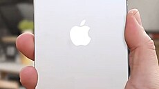 Maketa iPhonu 17 Pro (Max)