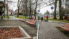 Park Dukelská zabírá plochu mezi ulicí Dukelská a ekou Malí.