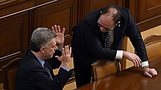 Ministr spravedlnosti Pavel Bla�ek a ministr zem�d�lství Marek Výborný p�i...