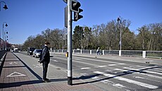 Krom��í� pojmenovala silni�ní most p�es �eku Moravu po Karlu Krylovi. (3. dubna...