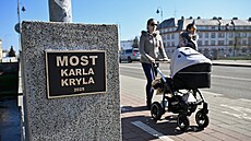 Krom��í� pojmenovala silni�ní most p�es �eku Moravu po Karlu Krylovi. (3. dubna...
