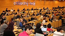 Celkem se na krajském ú�adu uskute�ní �ty�i �kolení