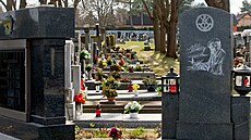 Ve staré �ásti h�bitova v Plzni-Doudlevcích ukon�ila správa m�stských h�bitov�...