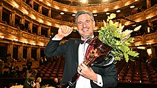 Lumír Ol�ovský získal v roce 2022 Cenu Thálie za ztvárn�ní profesora Henryho...